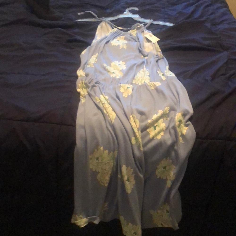 Sleeveless dress